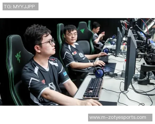 电竞比分DOTA2热点分析FPX战队的运营策略与市场表现